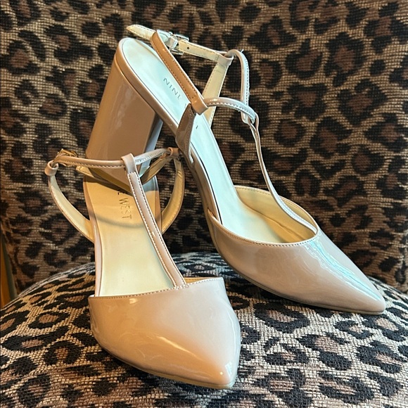 Nine West Nude Patent Leather Heels - Picture 1 of 12